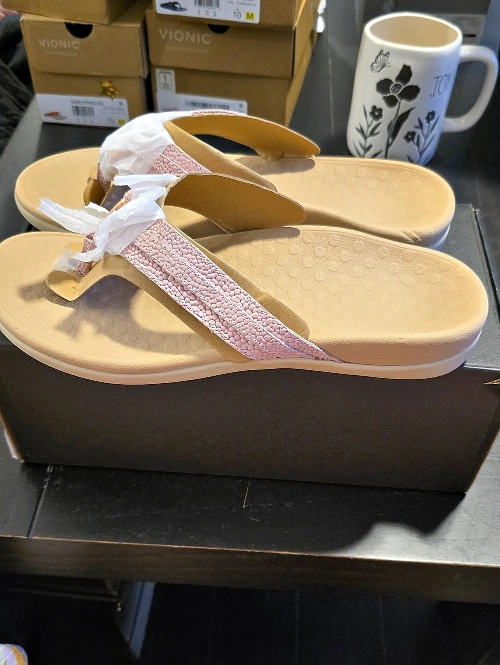 Vionic Tide Aloe Toe Post Sandal Peach Leather NIB